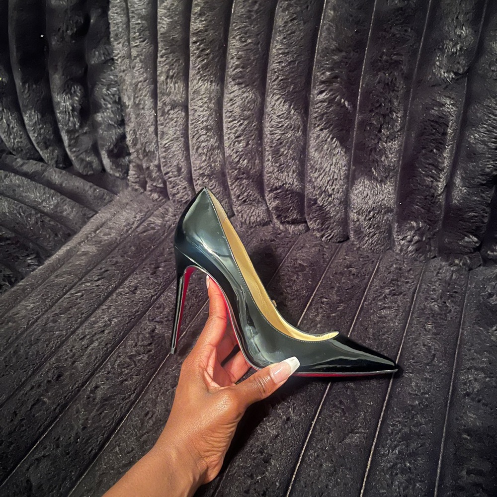 Christian Louboutin patent Leather Pumps